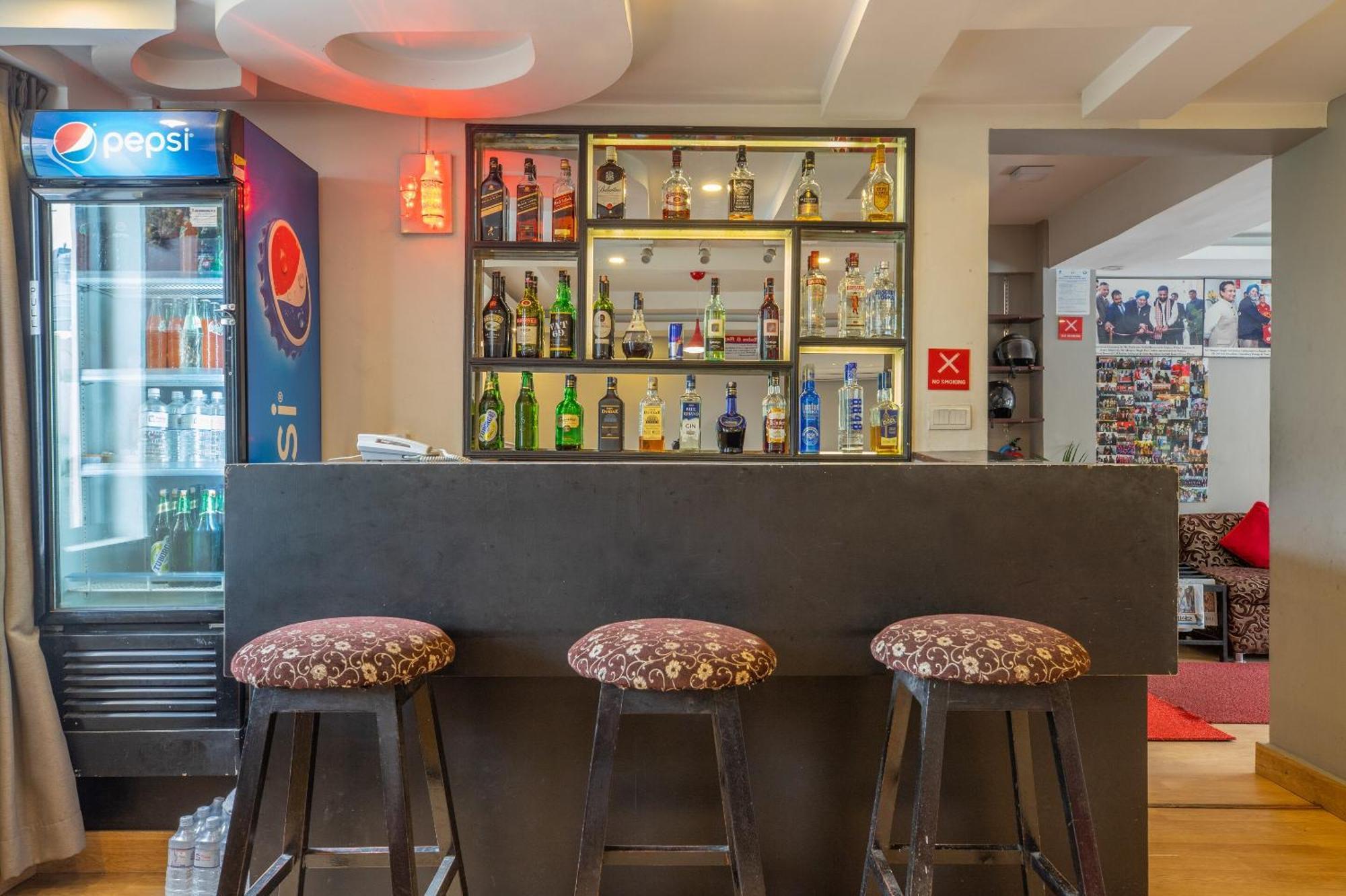 קטמנדו Oyo 123 Hotel Prince Plaza מראה חיצוני תמונה